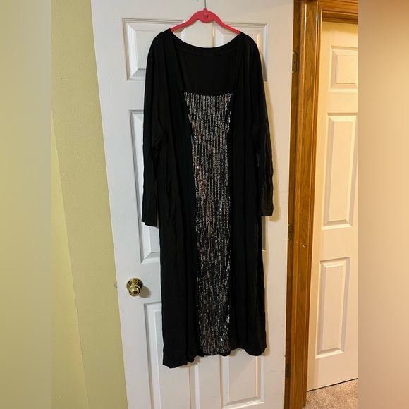 BloomChic Classic Black Glitter Dress. Size 22-24(3X) 50 inches top to bottom - Picture 6 of 6